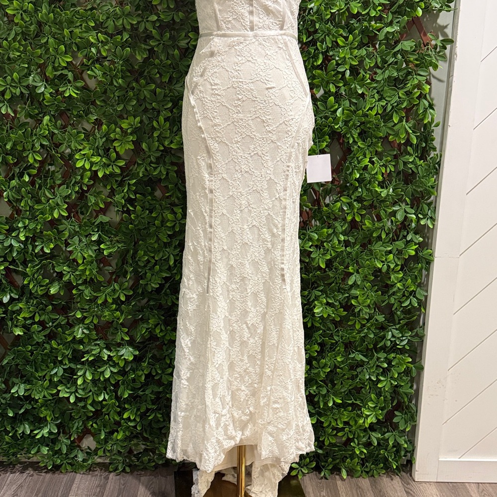 NWT- Imani Mermaid Bustier Lace Wedding Dress - Picture 7 of 17